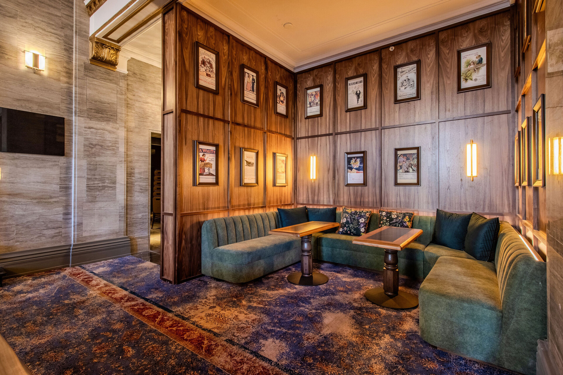 Hotel Cleveland Lobby Sitting Area