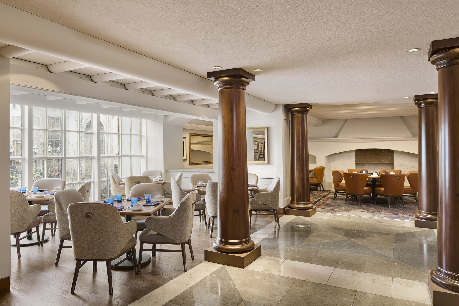 Hotel Cleveland Restauant