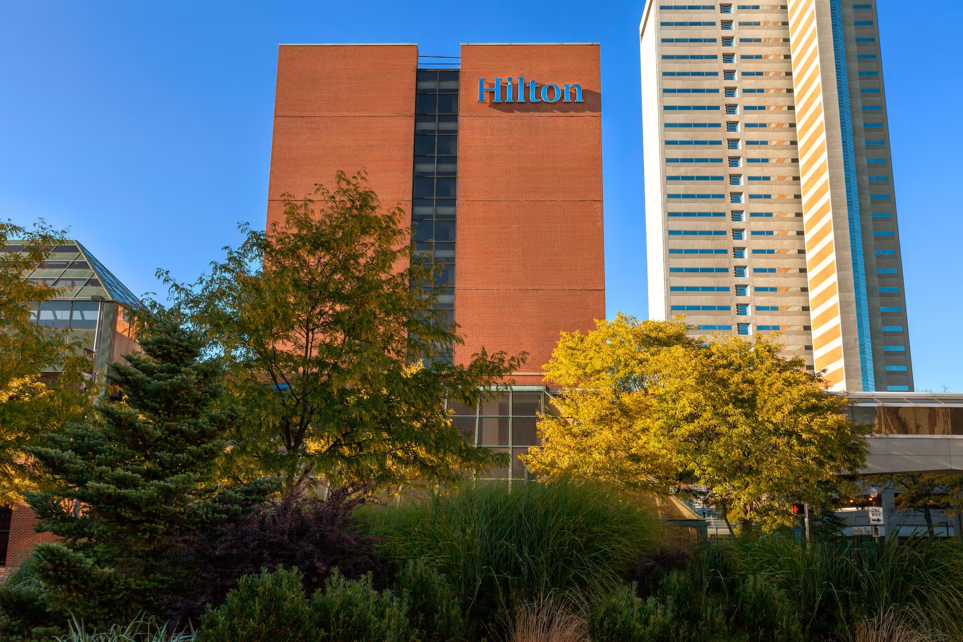 FW Hilton Exterior-south-end view